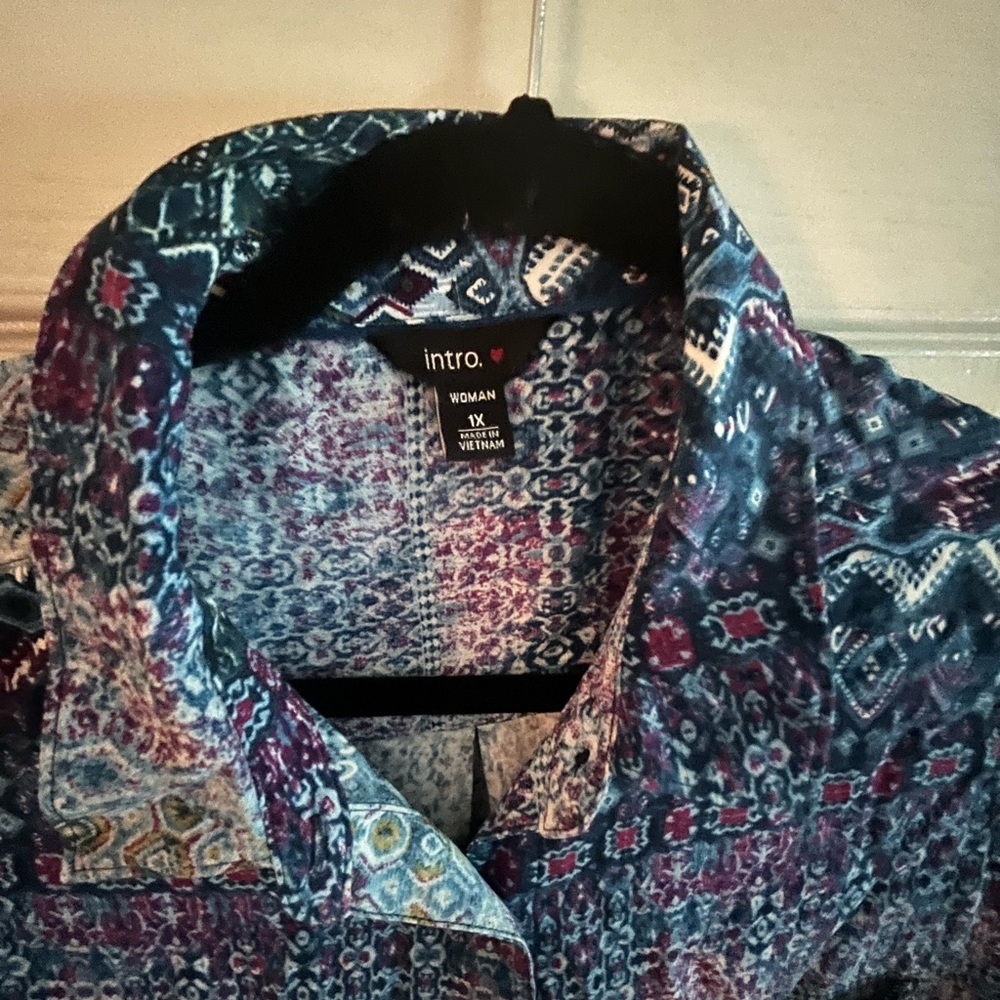 Intro Multicolor Patterned Tunic - Picture 2 of 2